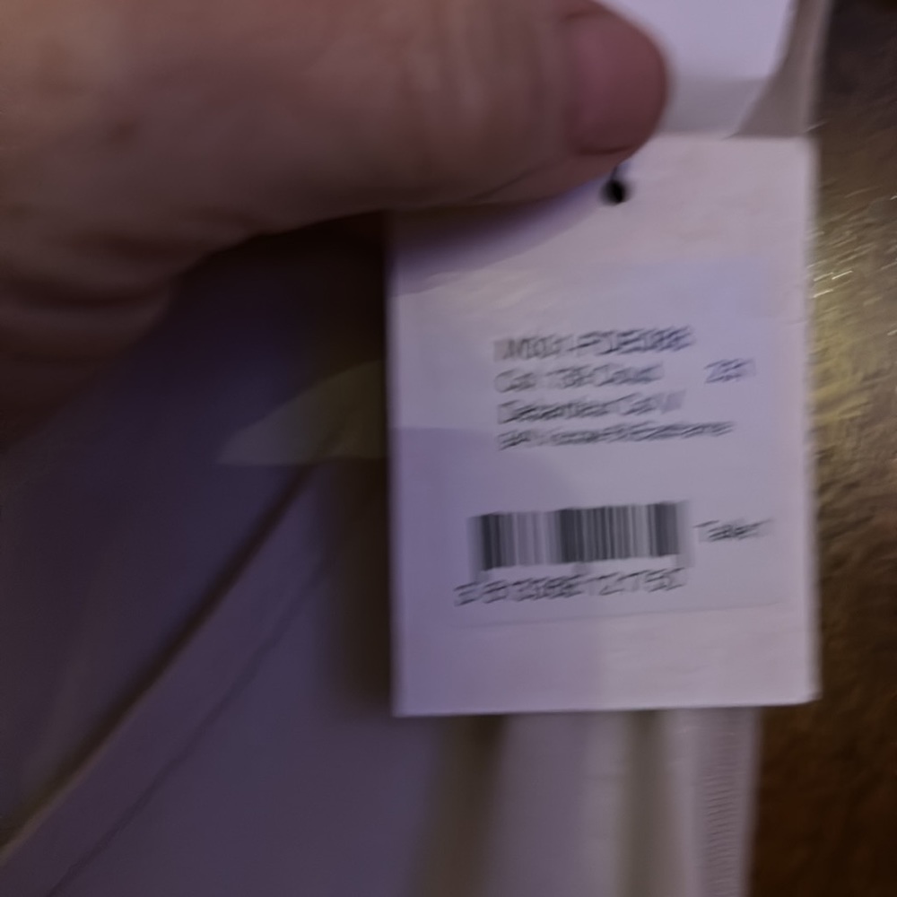 Majestic sleeveless neck slinky tee - Picture 3 of 8